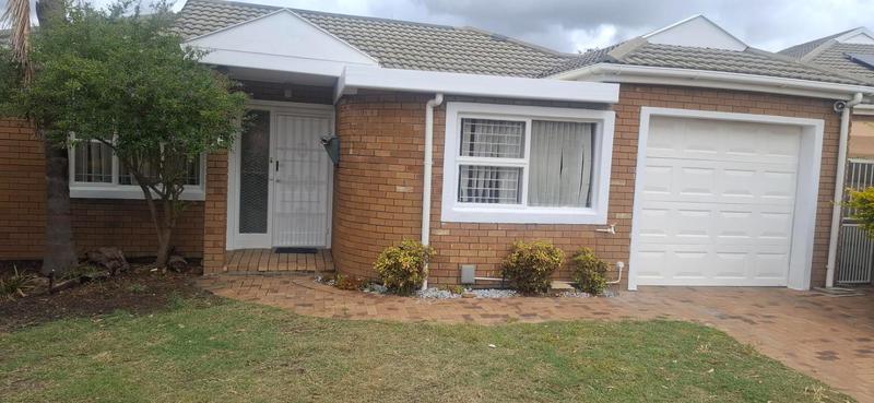 To Let 3 Bedroom Property for Rent in Groenvallei Western Cape